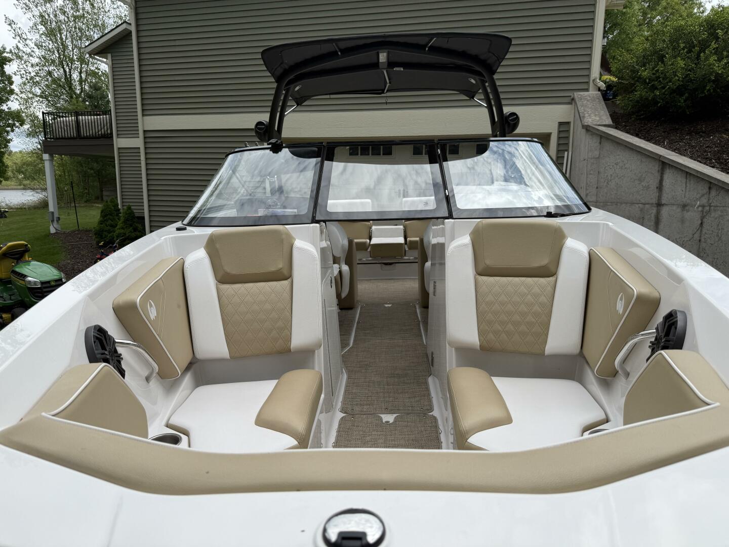 Slide: The Image of Scarab 255 H.O. Platinum 2016 - 5347564