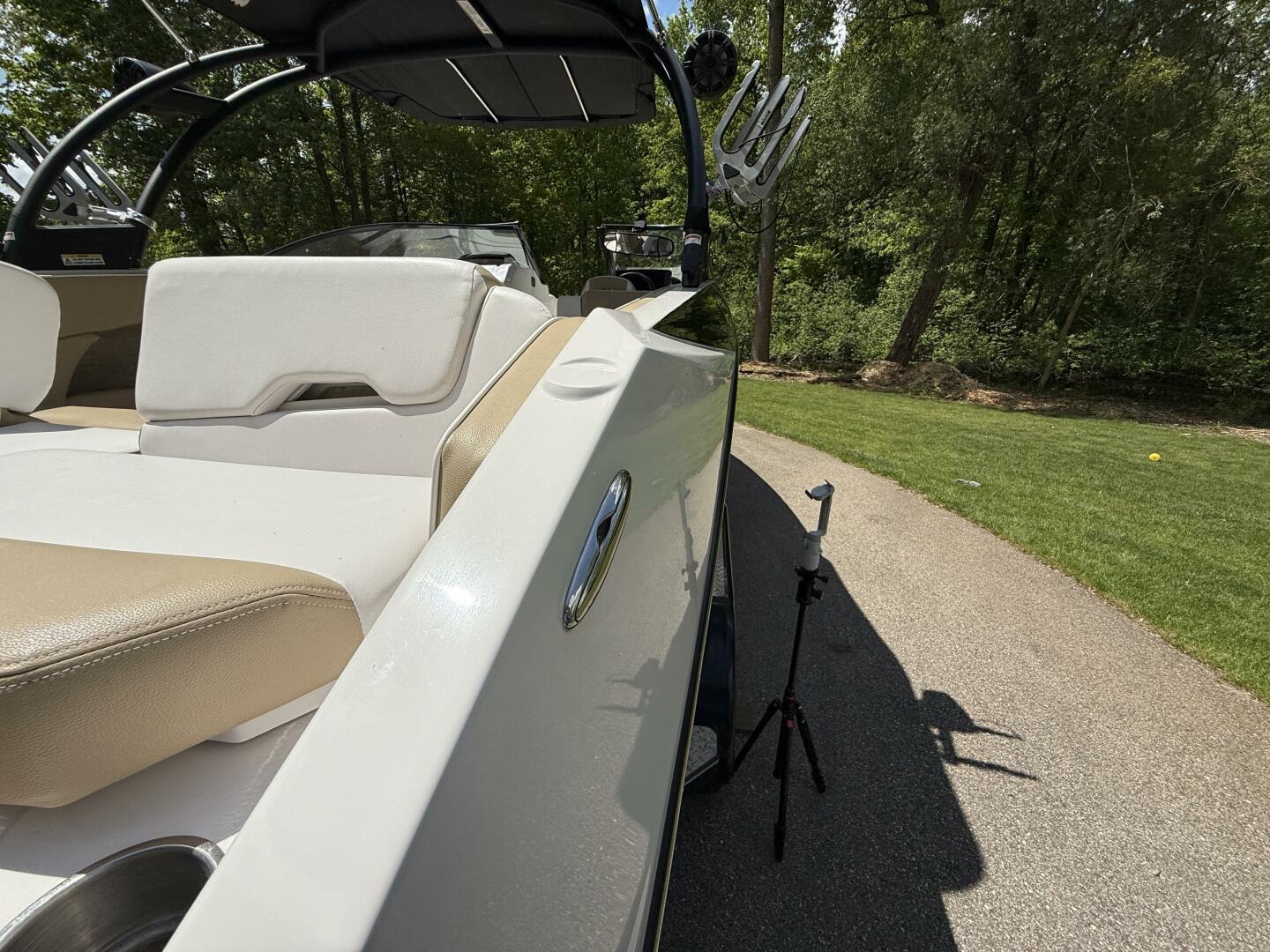 Slide: The Image of Scarab 255 H.O. Platinum 2016 - 5347570