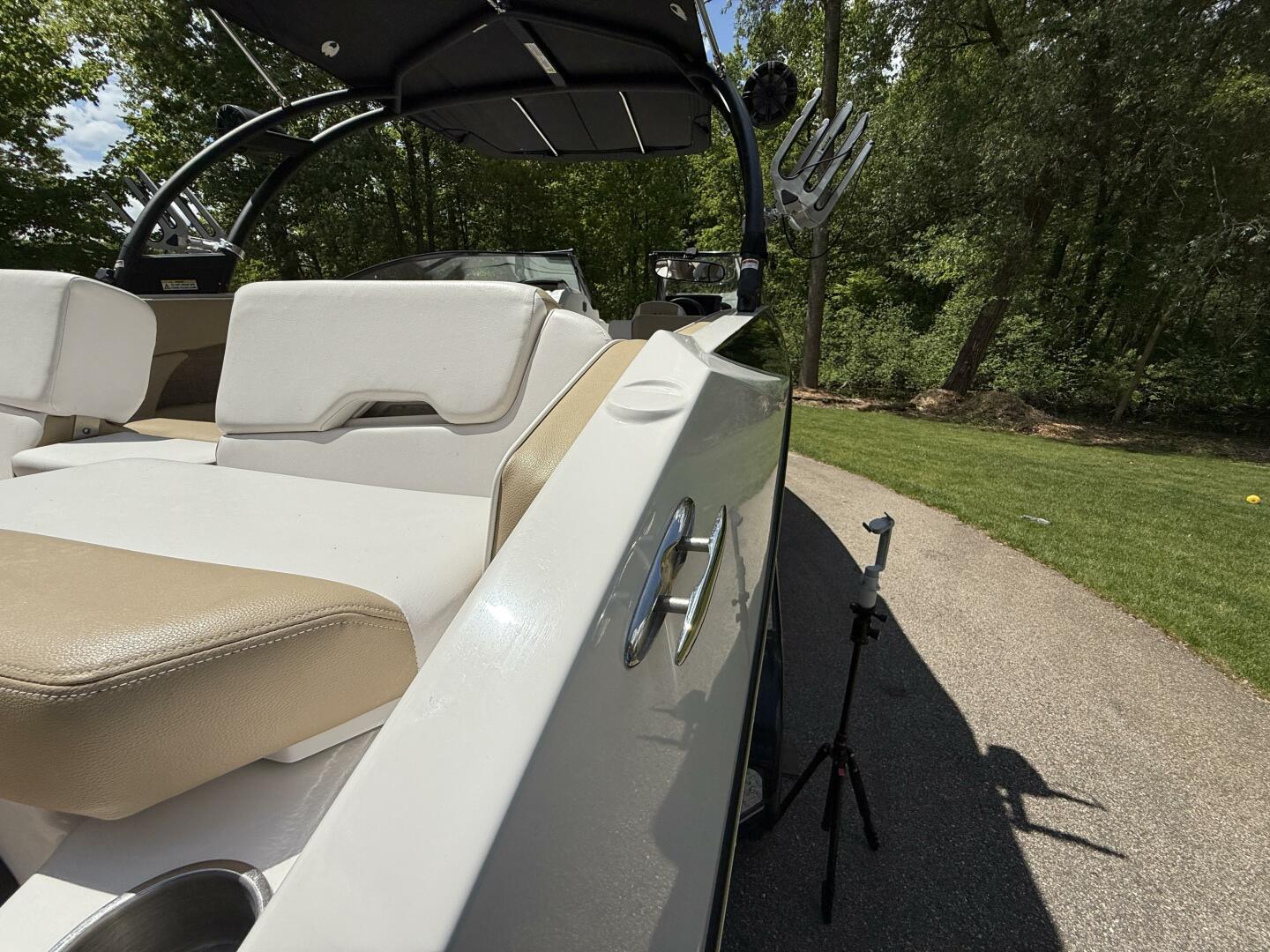 Slide: The Image of Scarab 255 H.O. Platinum 2016 - 5347571