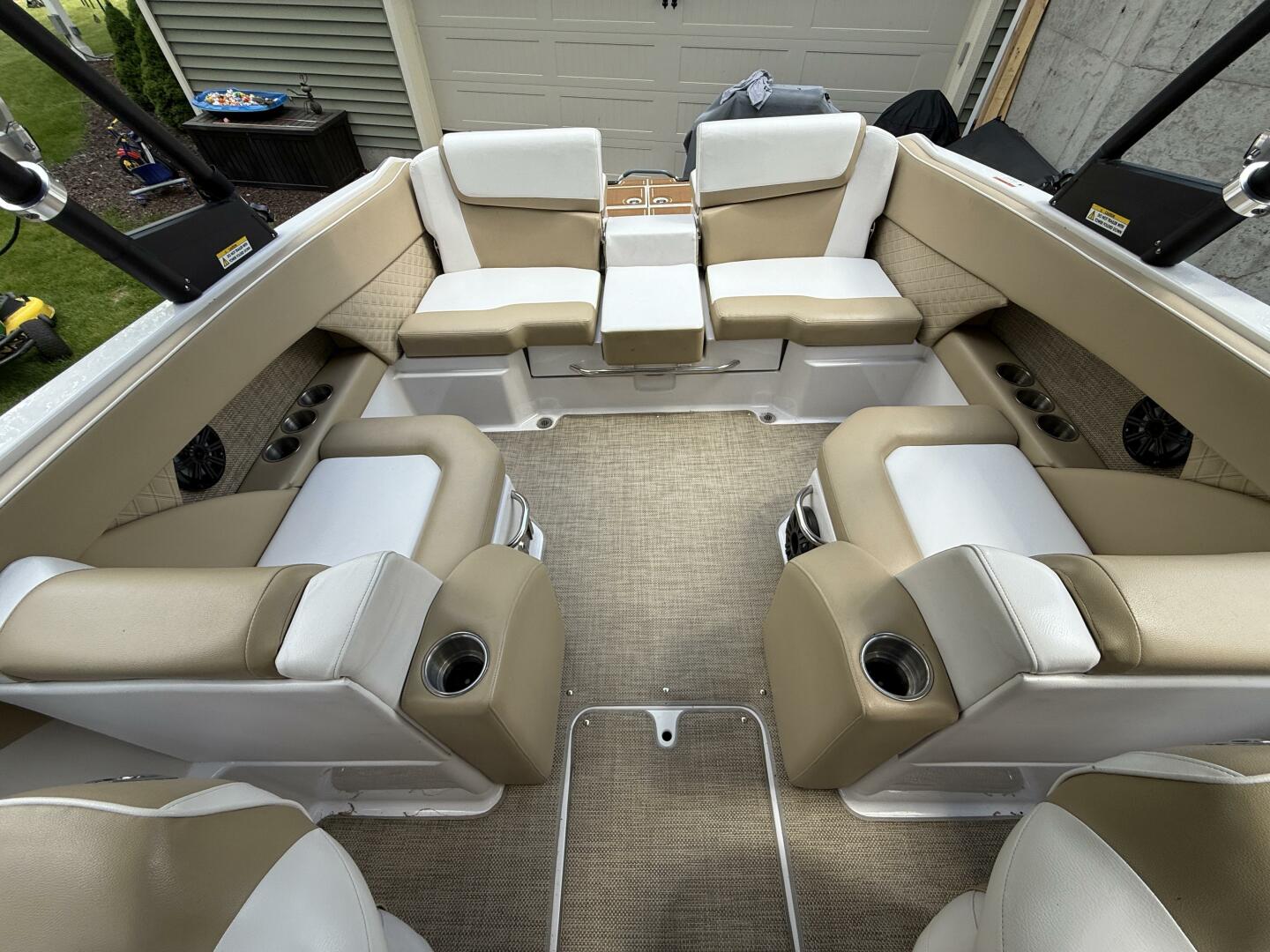 Slide: The Image of Scarab 255 H.O. Platinum 2016 - 5347573