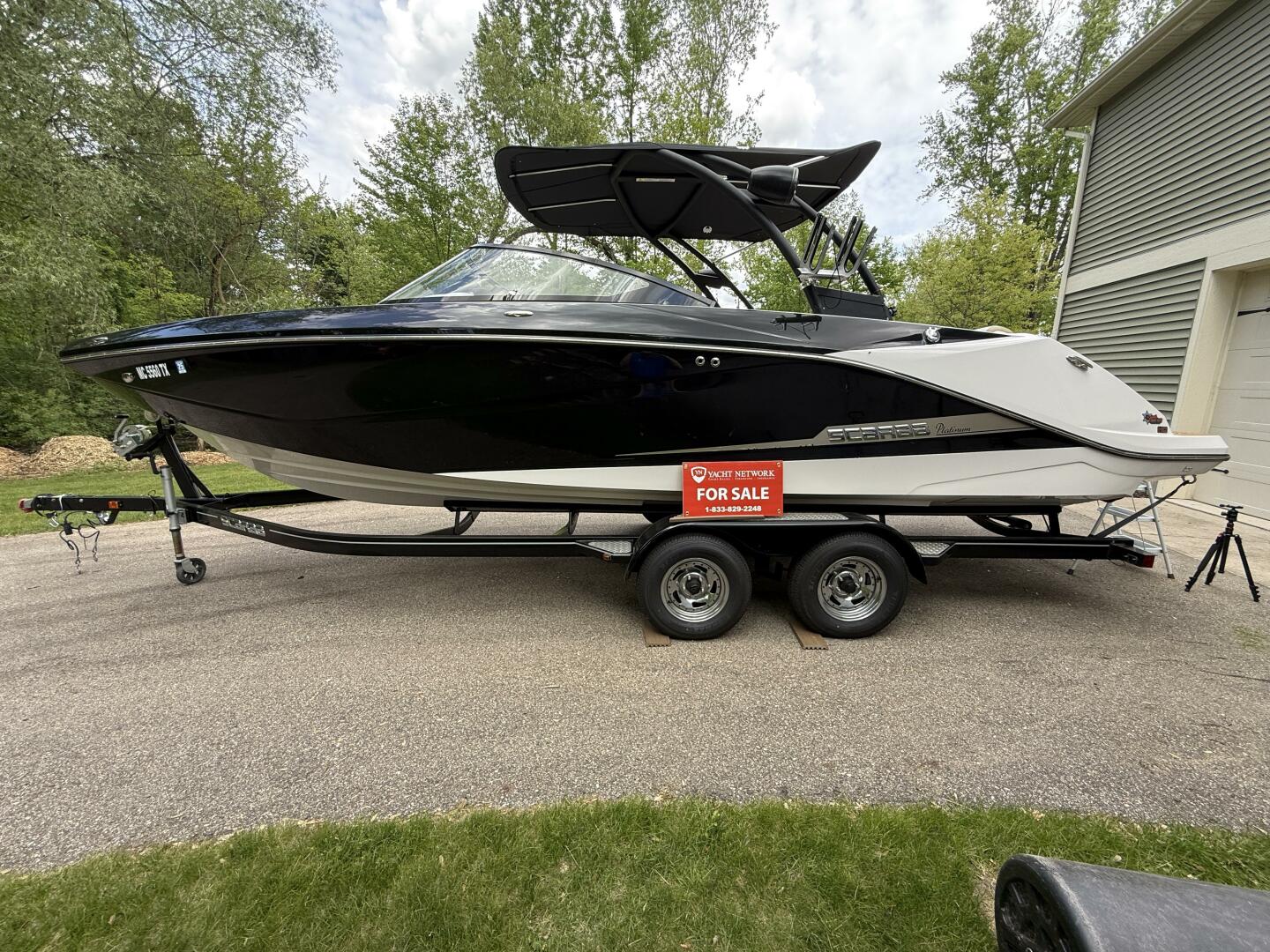 Slide: The Image of Scarab 255 H.O. Platinum 2016 - 5347582