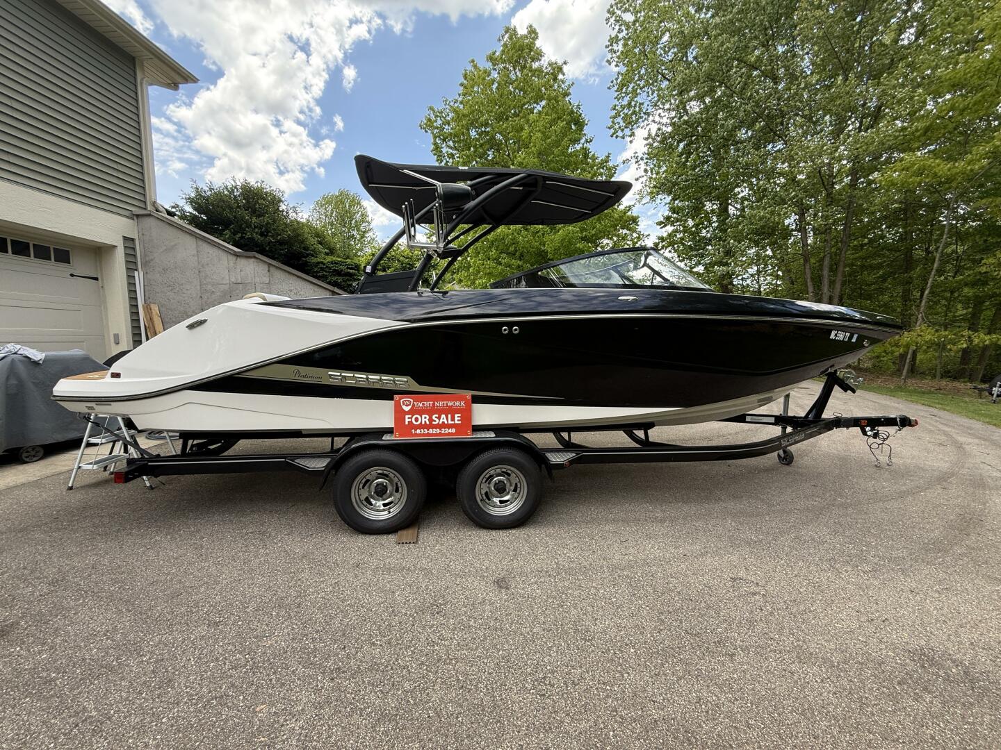 Slide: The Image of Scarab 255 H.O. Platinum 2016 - 5347587