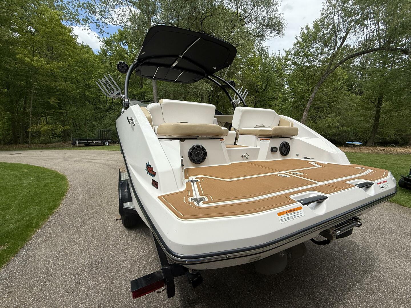 Slide: The Image of Scarab 255 H.O. Platinum 2016 - 5347593