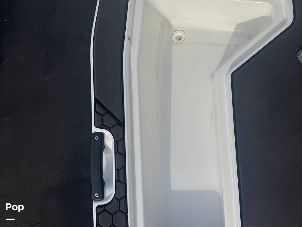 Slide: The Image of Scarab 255 ID Wake Edition 2021 - 15015655