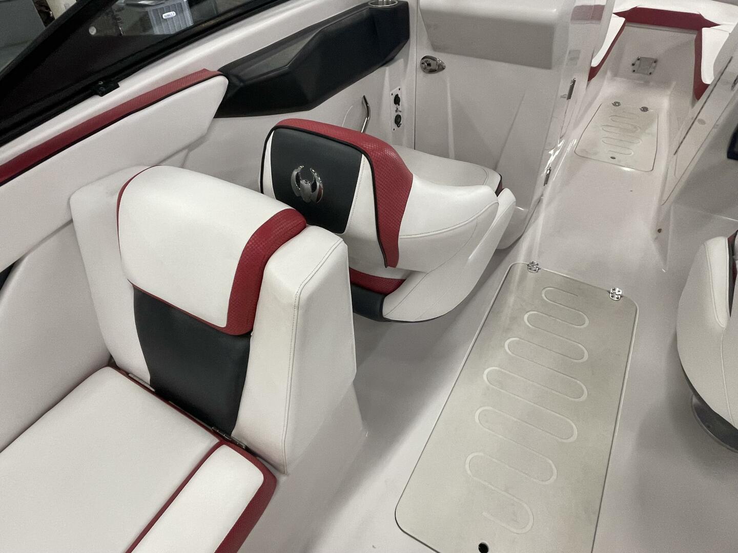 Slide: The Image of Scarab 255 Impulse HO 2015 - 5252481