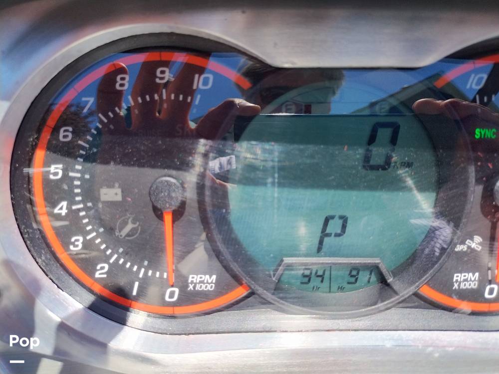 Slide: The Image of Scarab 255 Platinum 2017 - 14211922