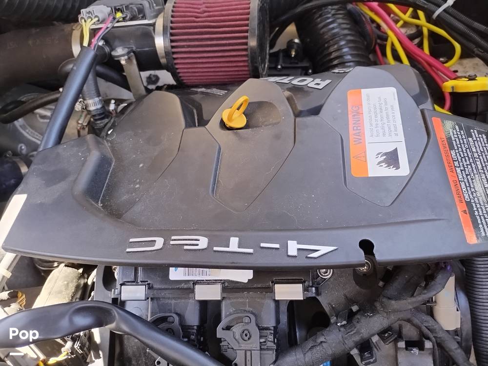 Slide: The Image of Scarab 255 Platinum 2017 - 14211941