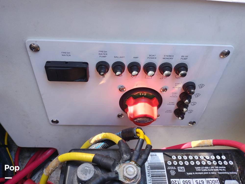 Slide: The Image of Scarab 255 Platinum 2017 - 14211954