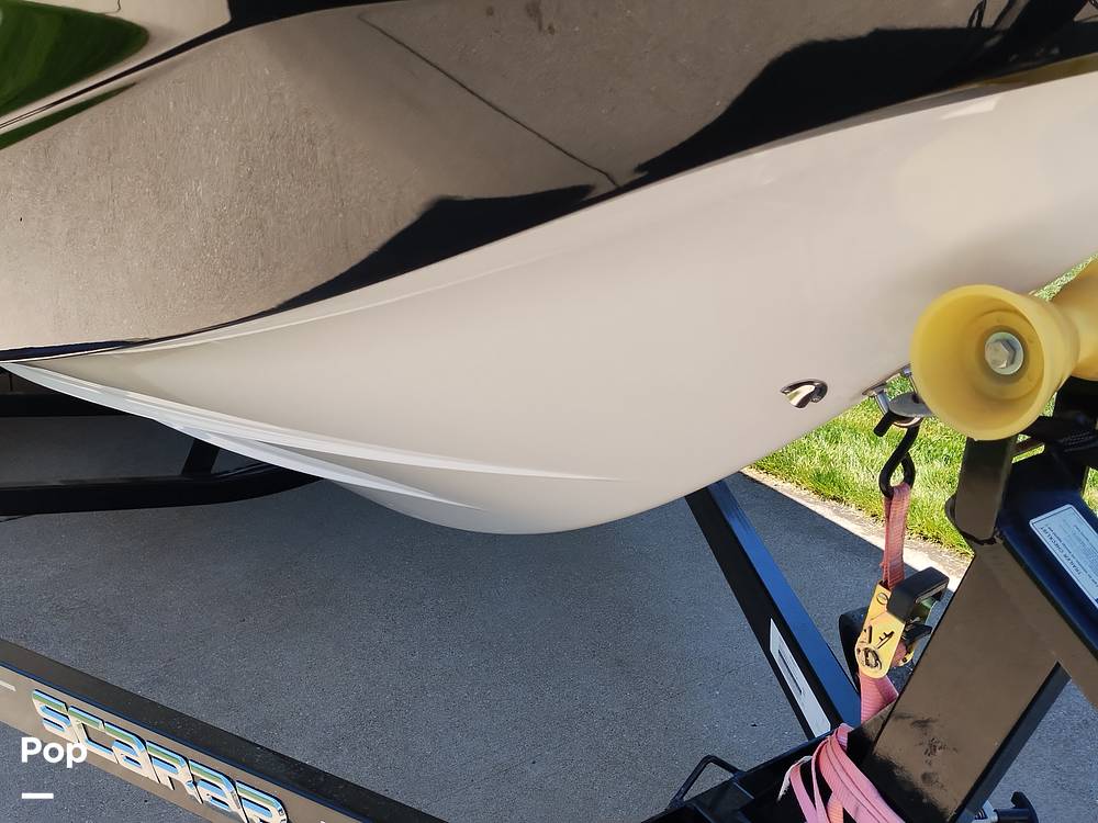 Slide: The Image of Scarab 255 Platinum 2017 - 14211979