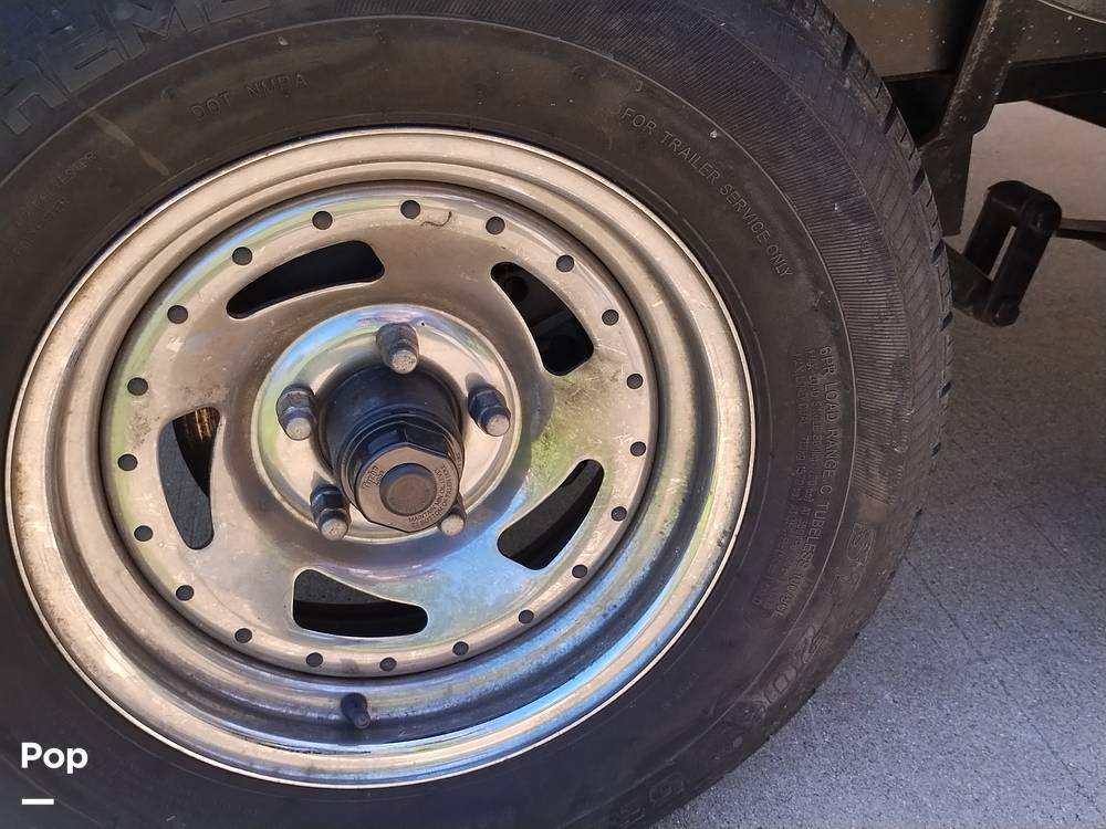 Slide: The Image of Scarab 255 Platinum 2017 - 14211985