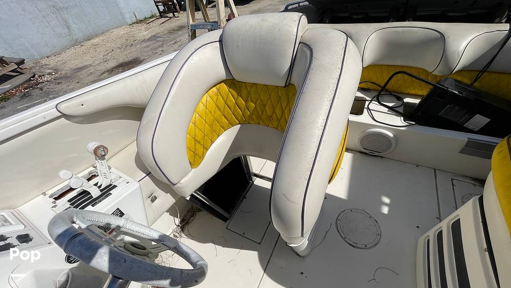 Slide: The Image of Scarab 38AVS 2000 - 15464550