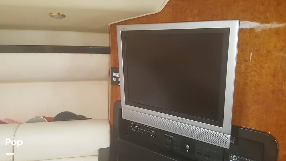 Slide: The Image of TV And Entertainment System - 3272020