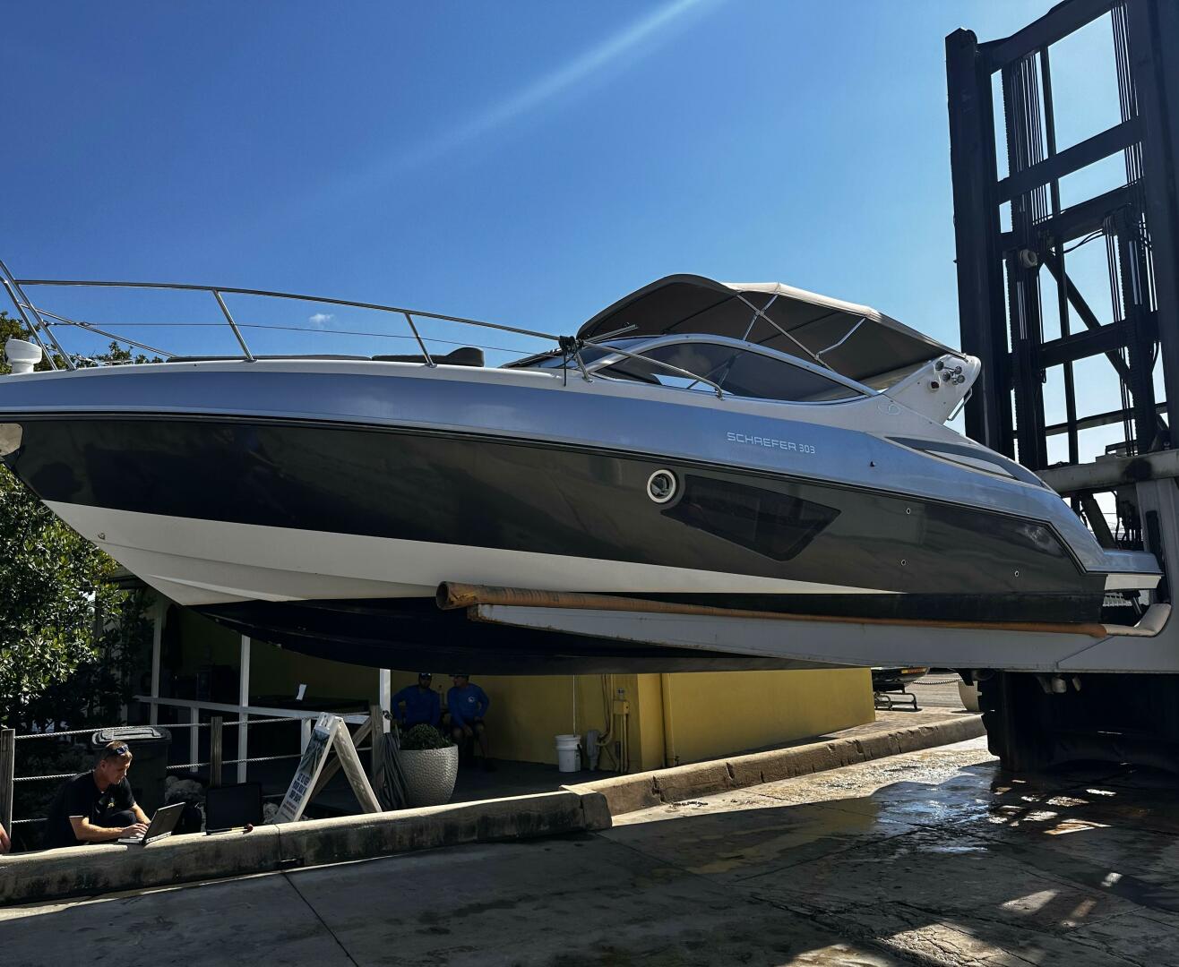 Slide: The Image of 2019 32' Schaefer 303 - Hull  2019 32' Schaefer 303  - 3771157