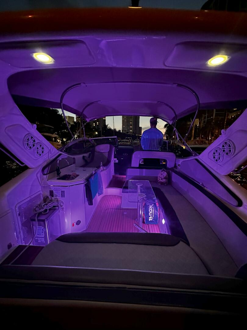 Slide: The Image of 2019 32' Schaefer 303  2019 32' Schaefer 303  - 3771167