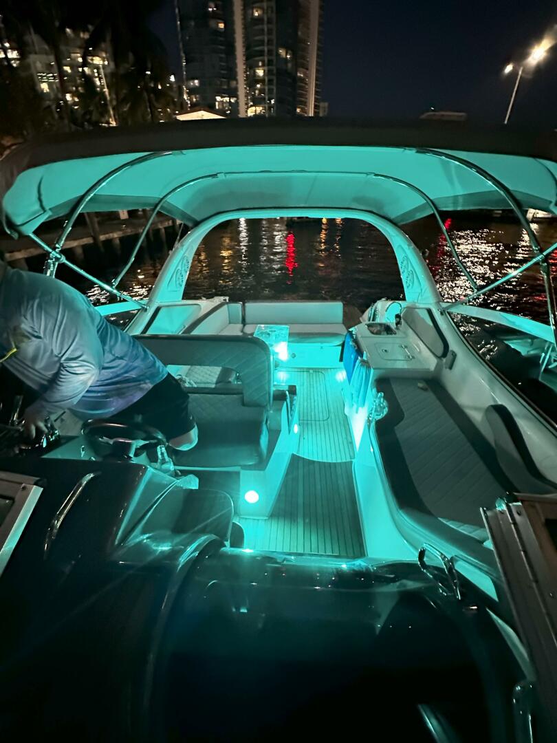 Slide: The Image of 2019 32' Schaefer 303 2019 32' Schaefer 303 - 3771179