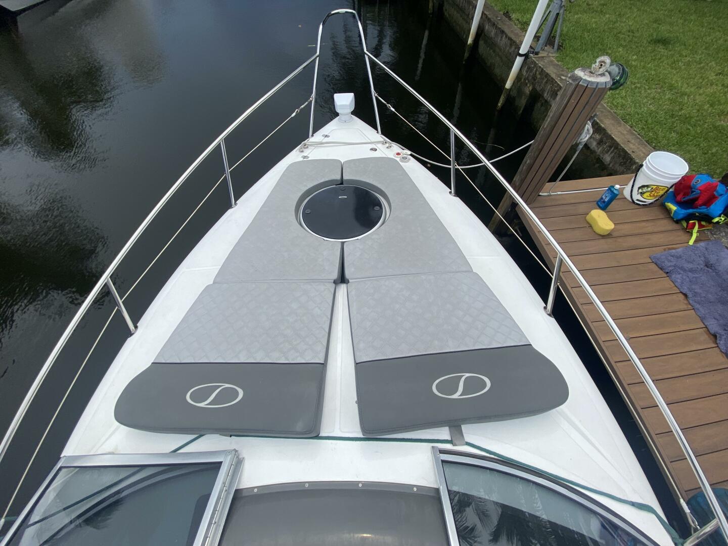 Slide: The Image of 2019 32' Schaefer 303 2019 32' Schaefer 303 - 3771371