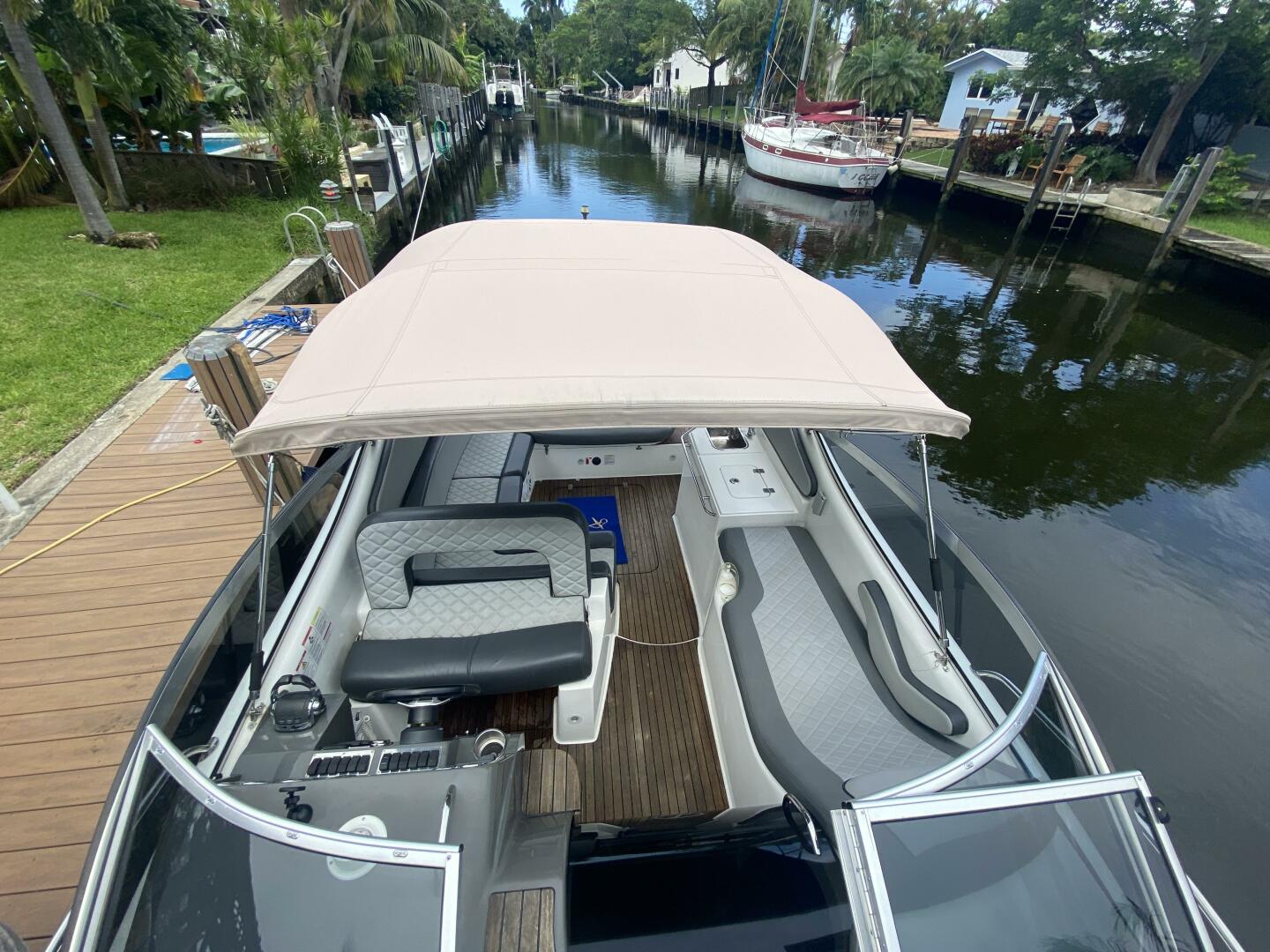 Slide: The Image of 2019 32' Schaefer 303 2019 32' Schaefer 303 - 3771373