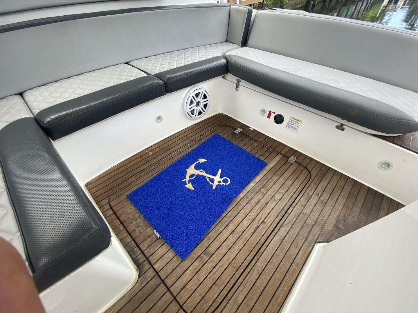 Slide: The Image of 2019 32' Schaefer 303  2019 32' Schaefer 303  - 3771545