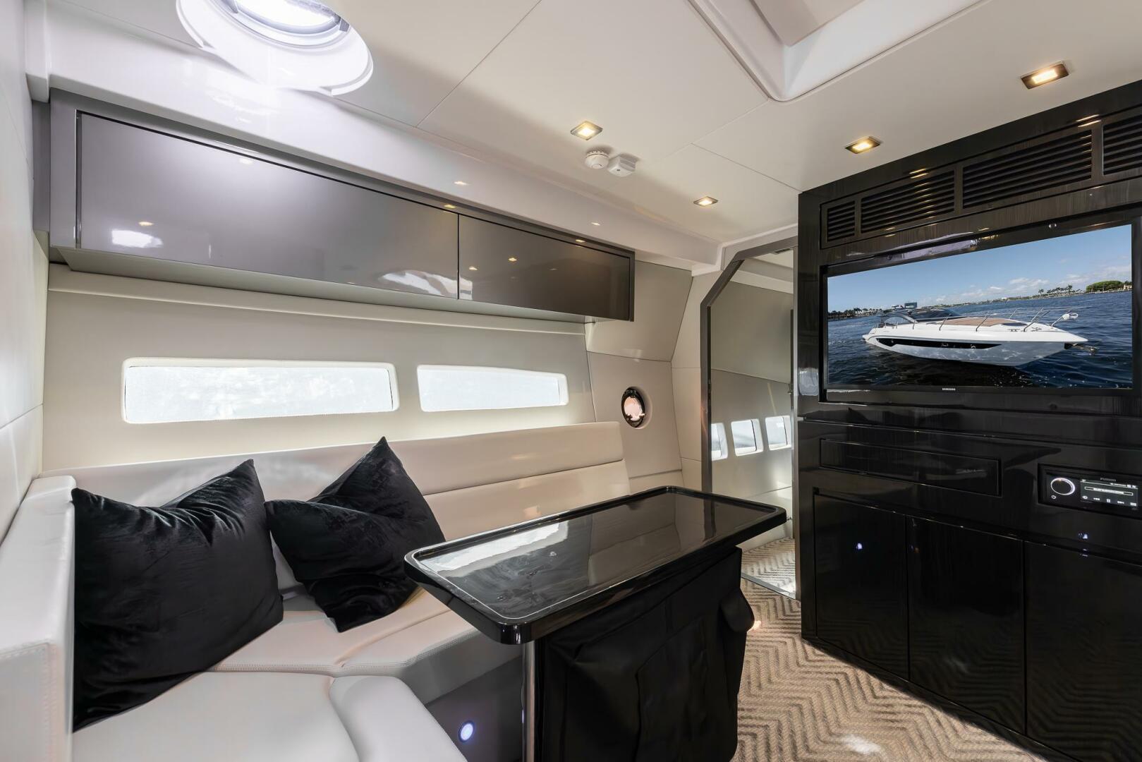 Slide: The Image of Schaefer 400 Sport 2023 - 4547779
