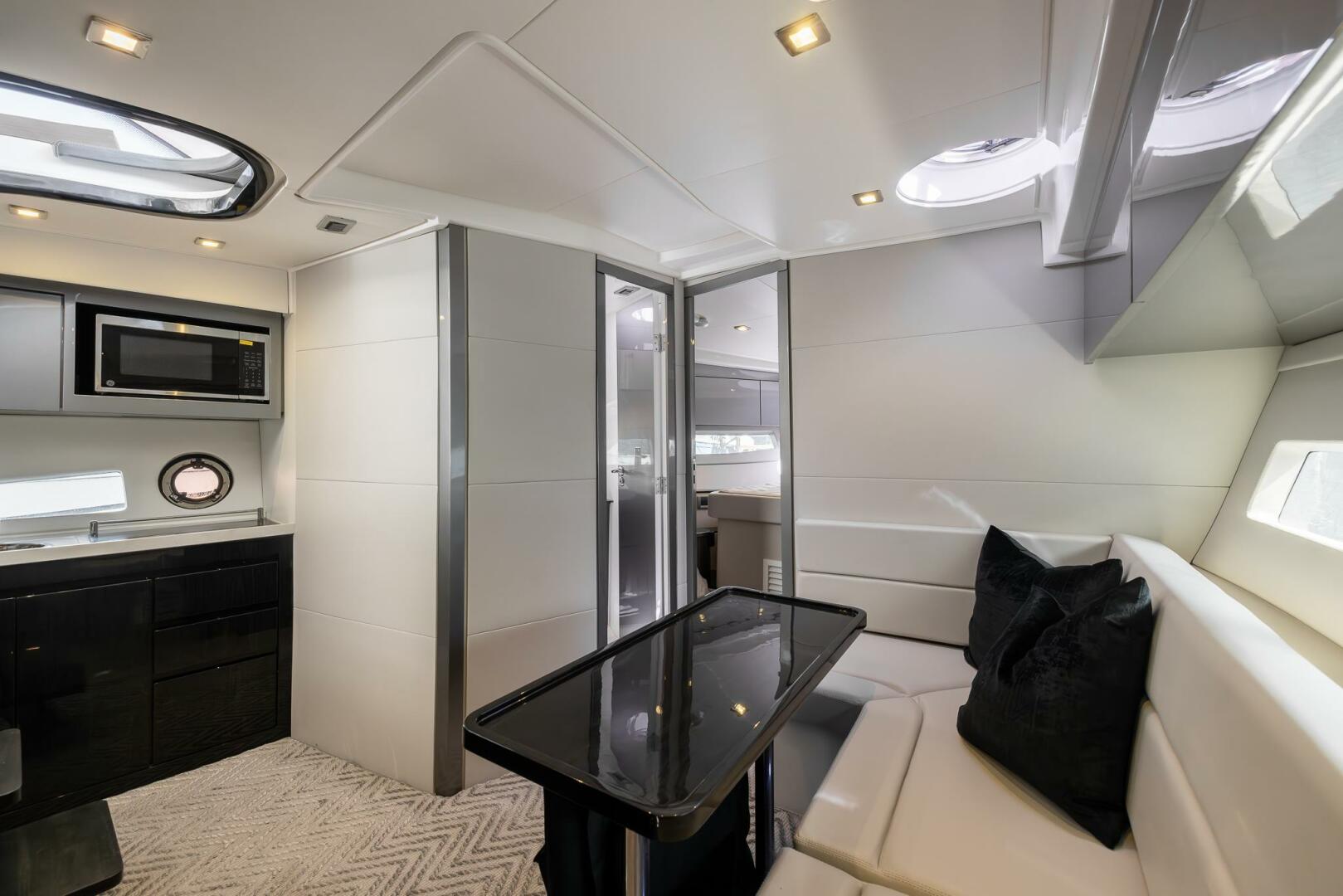 Slide: The Image of Schaefer 400 Sport 2023 - 4547780