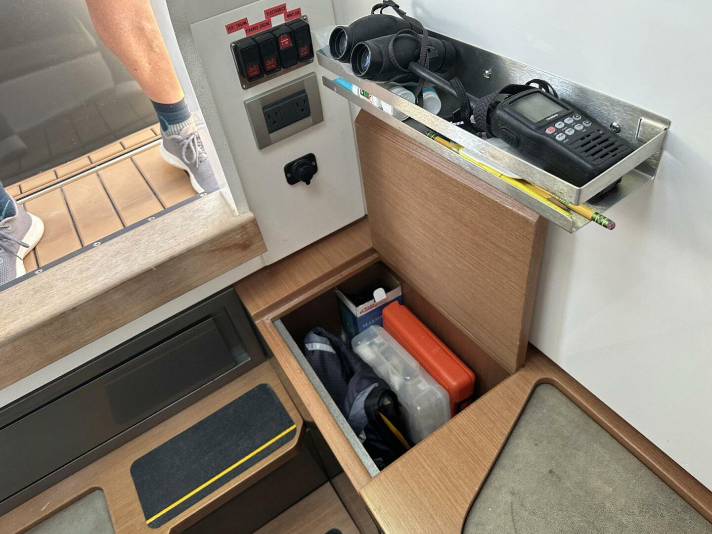 Slide: The Image of Schaefer V33 2022 - 5092837