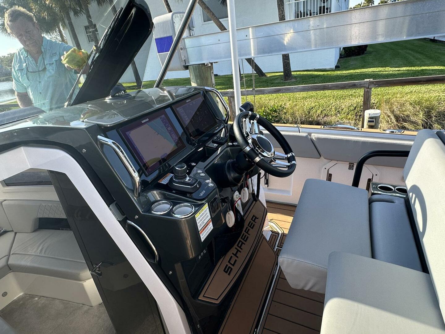 Slide: The Image of Schaefer V33 2022 - 5092852