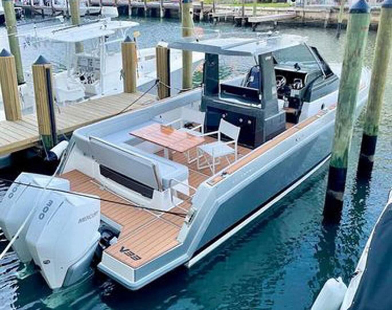 Slide: The Image of Schaefer V33 2022 - 5092876