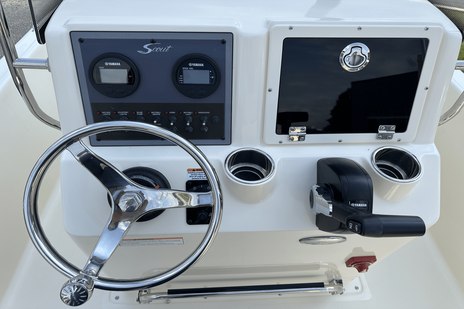 Slide: The Image of Scout 175 Sportfish 2025 - 11