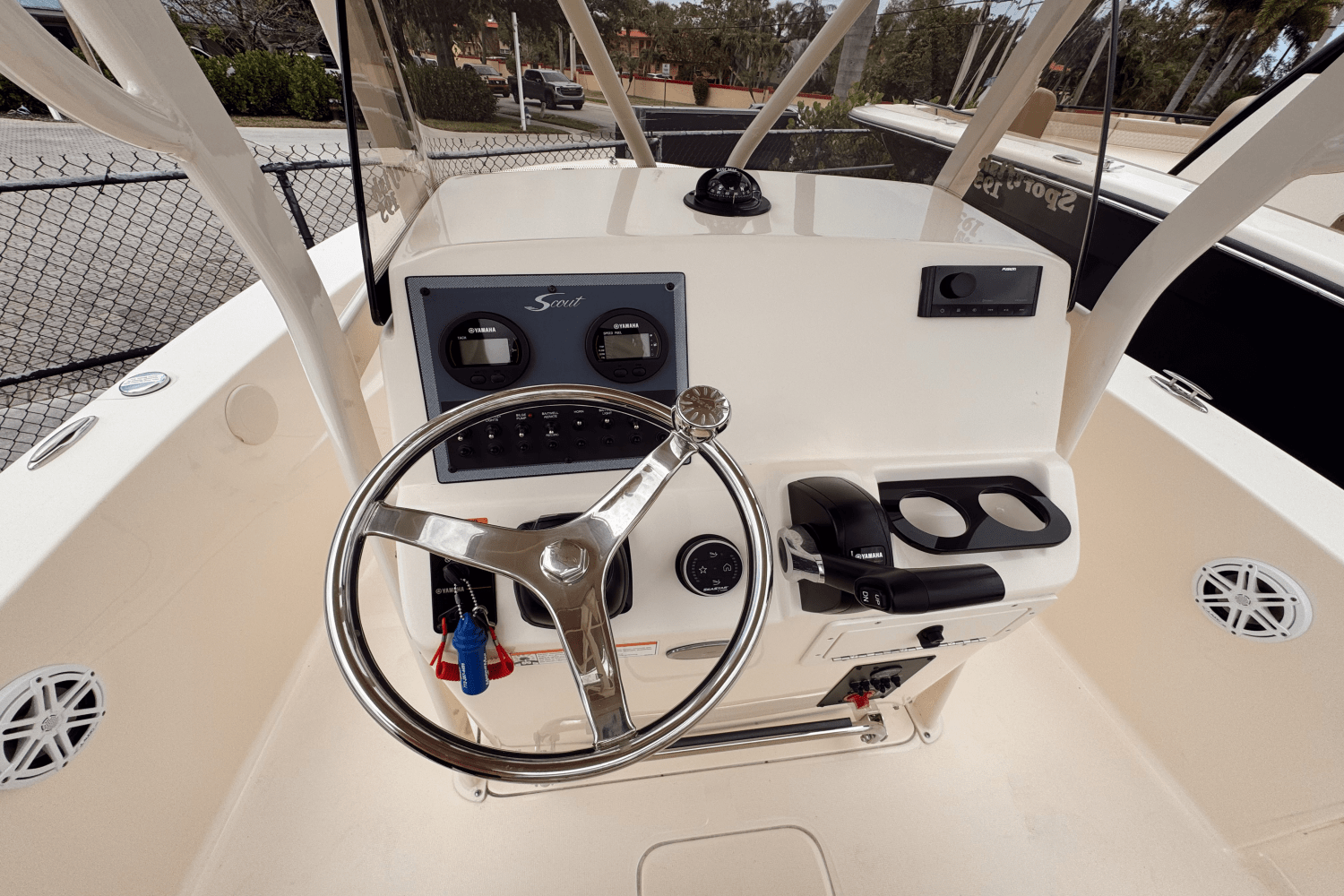 Slide: The Image of Scout 195 Sportfish 2024 - 5