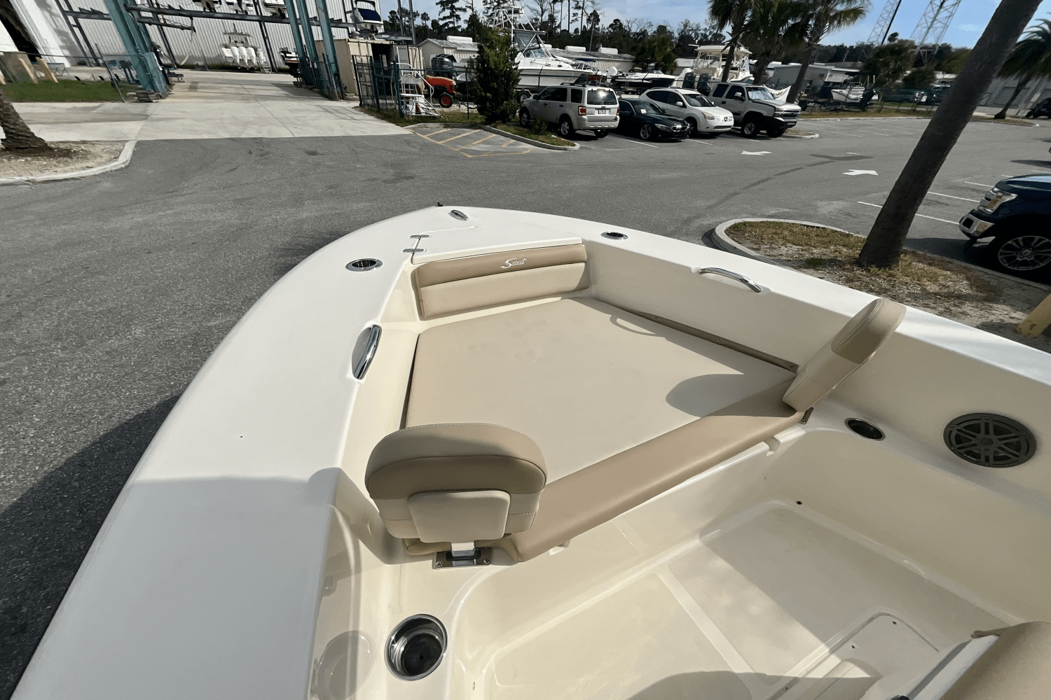 Slide: The Image of Scout 195 Sportfish 2024 - 6