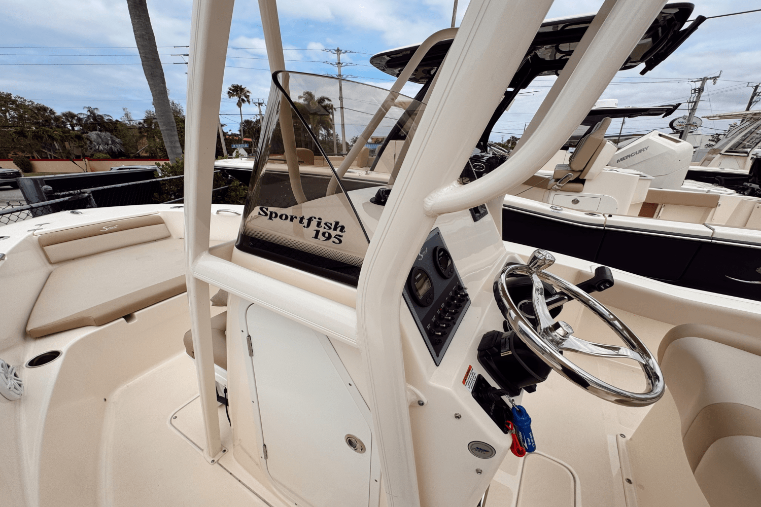 Slide: The Image of Scout 195 Sportfish 2024 - 9