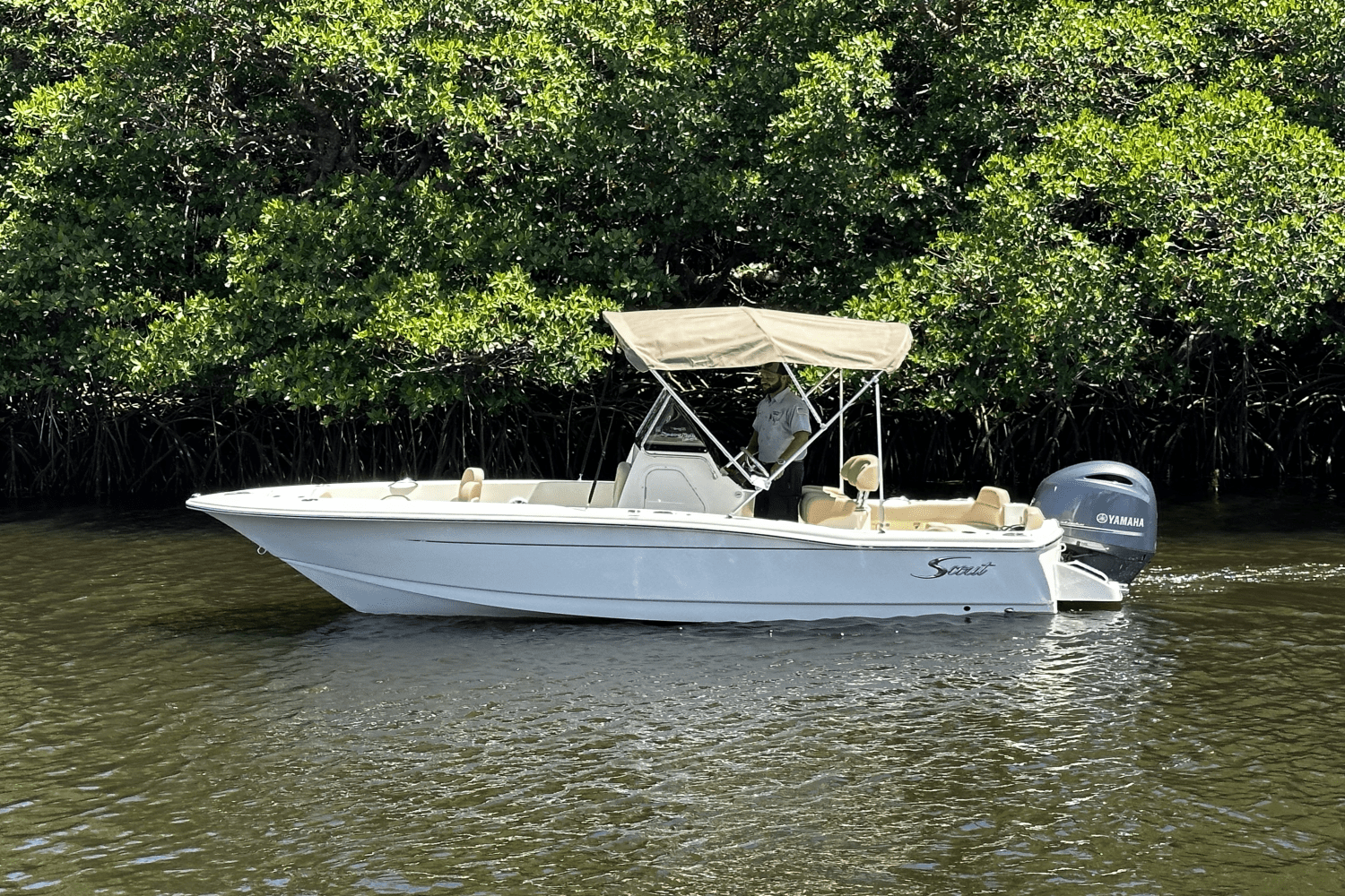 Slide: The Image of Scout 195 Sportfish 2025 - 0