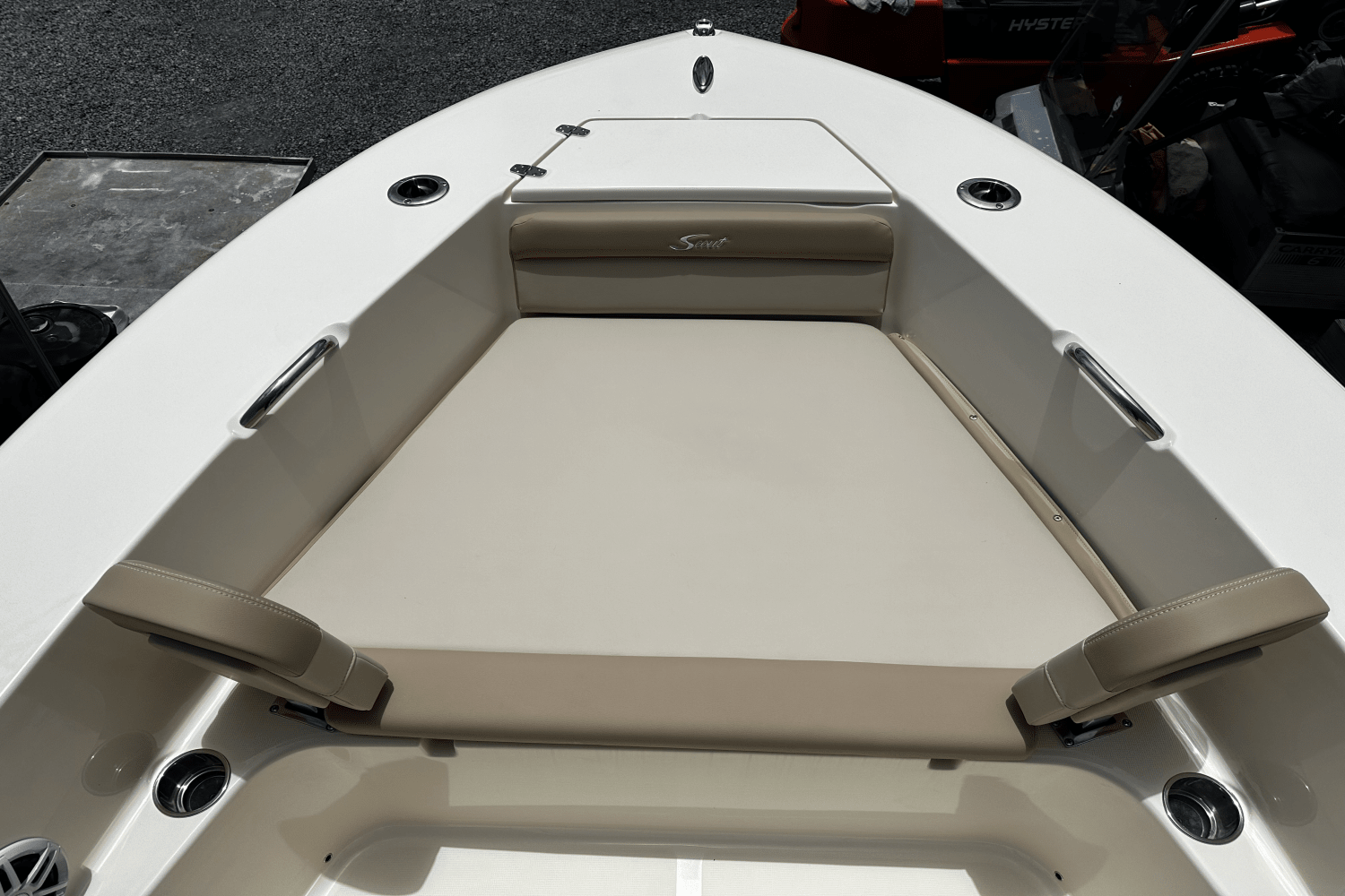 Slide: The Image of Scout 195 Sportfish 2025 - 13