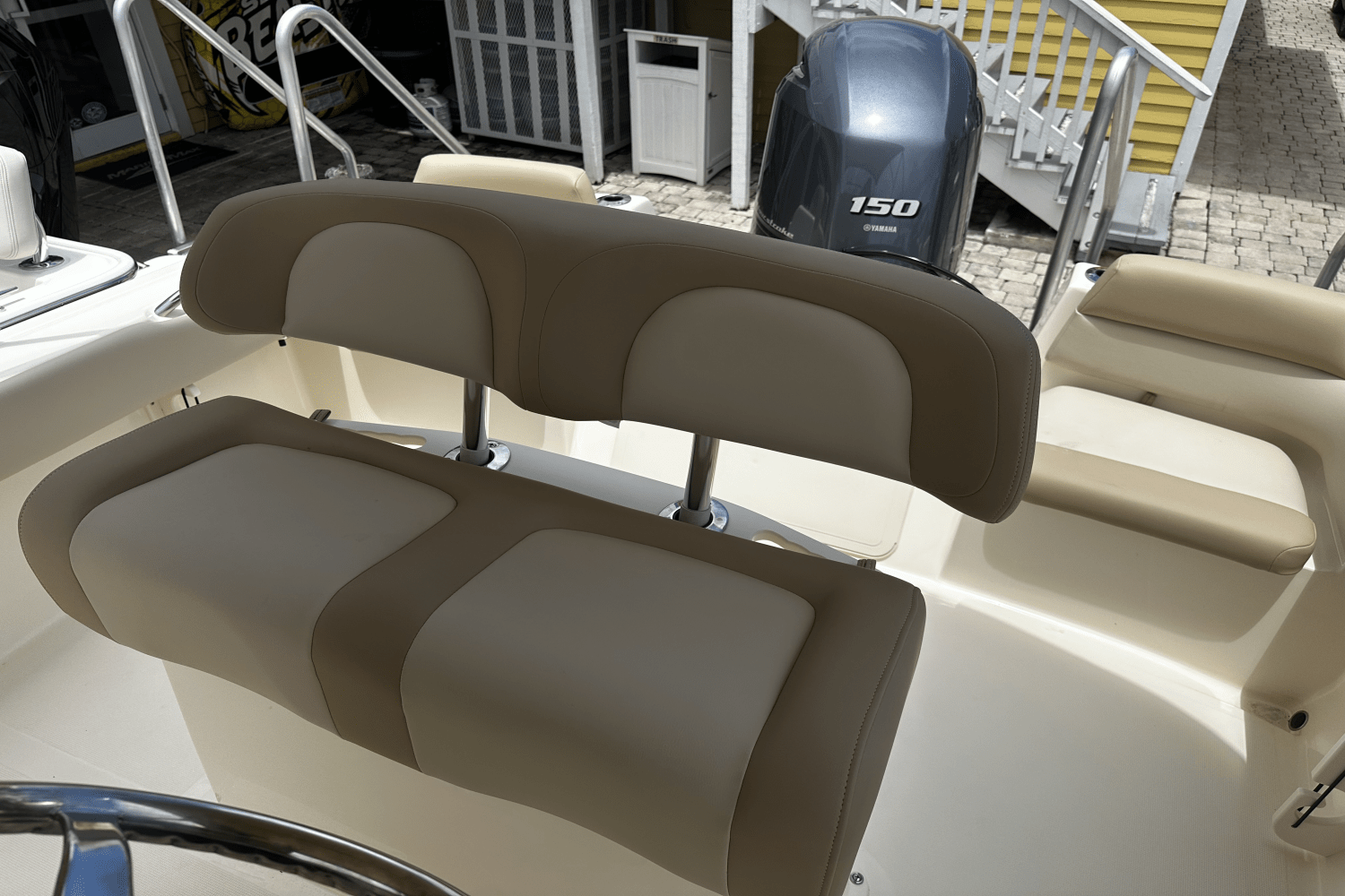 Slide: The Image of Scout 195 Sportfish 2025 - 23
