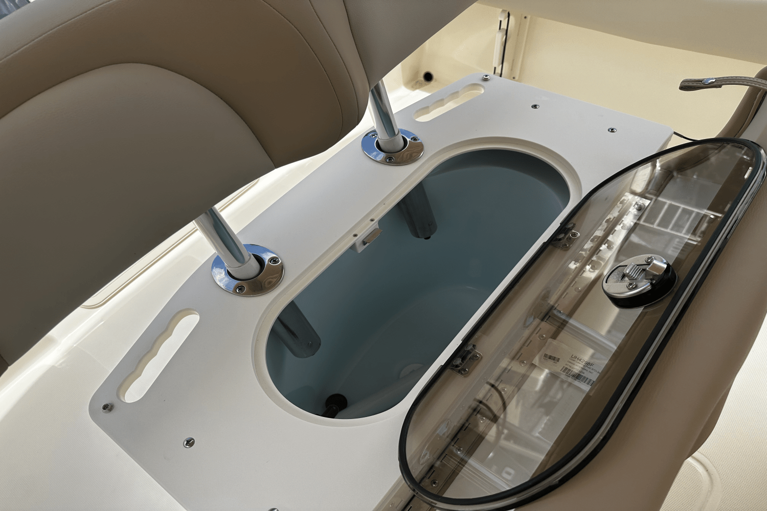 Slide: The Image of Scout 195 Sportfish 2025 - 25