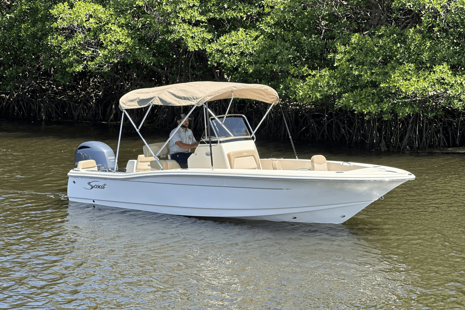 Slide: The Image of Scout 195 Sportfish 2025 - 4