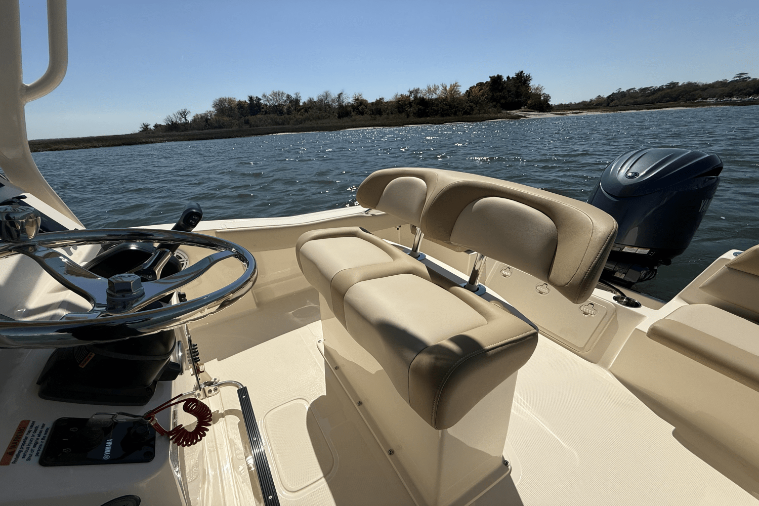 Slide: The Image of Scout 195 Sportfish 2025 - 7