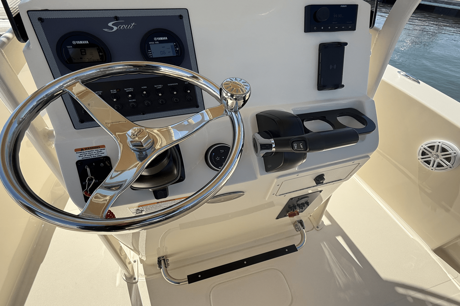 Slide: The Image of Scout 195 Sportfish 2025 - 8