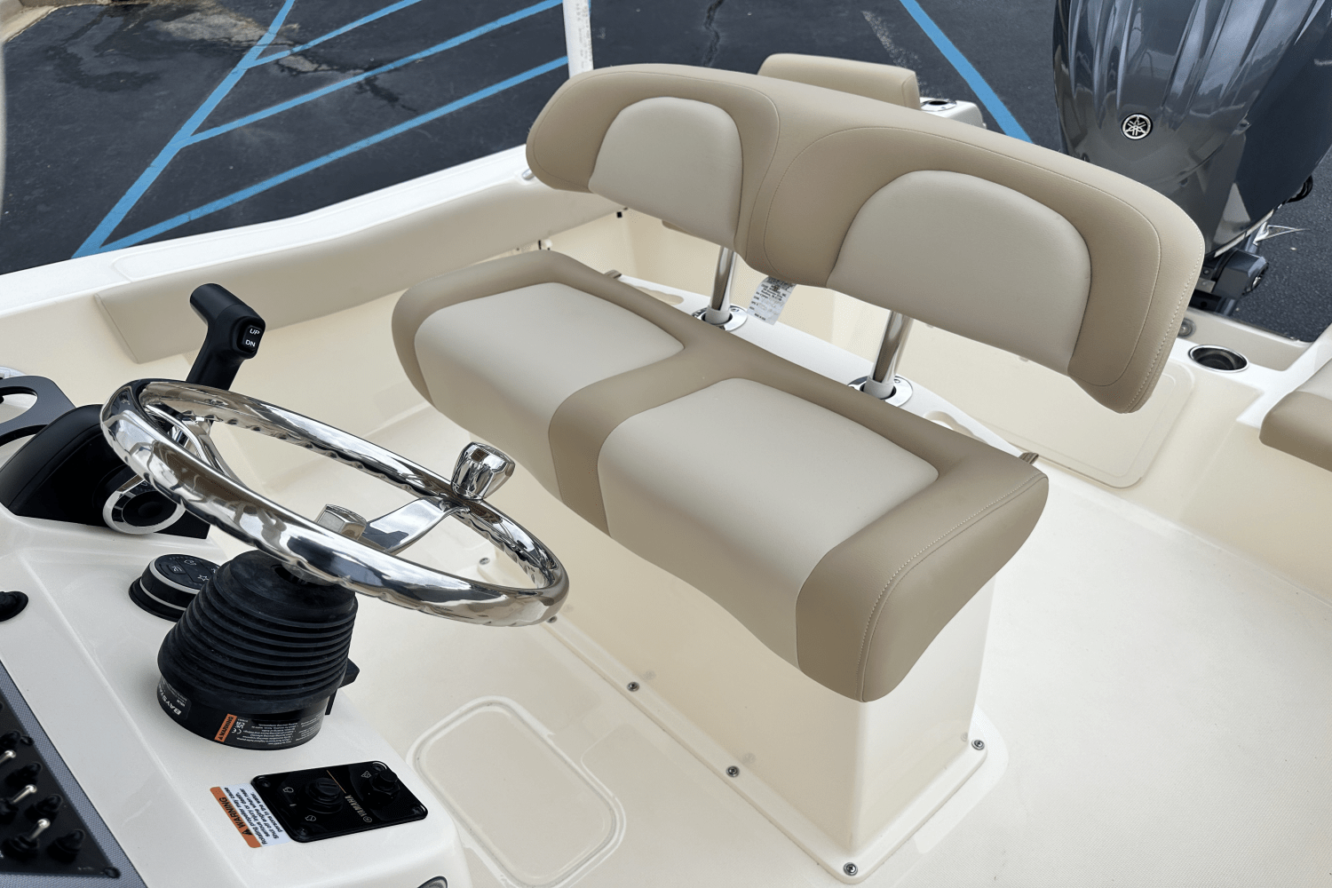 Slide: The Image of Scout 195 Sportfish 2025 - 8