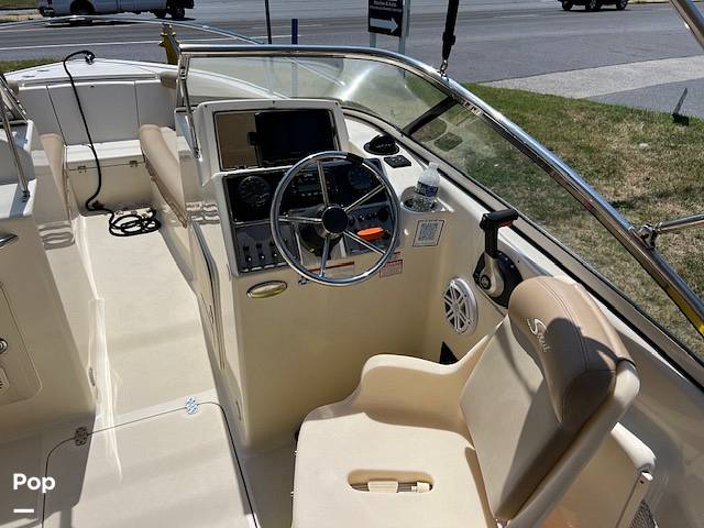 Slide: The Image of Scout 210 Dorado 2022 - 14521347