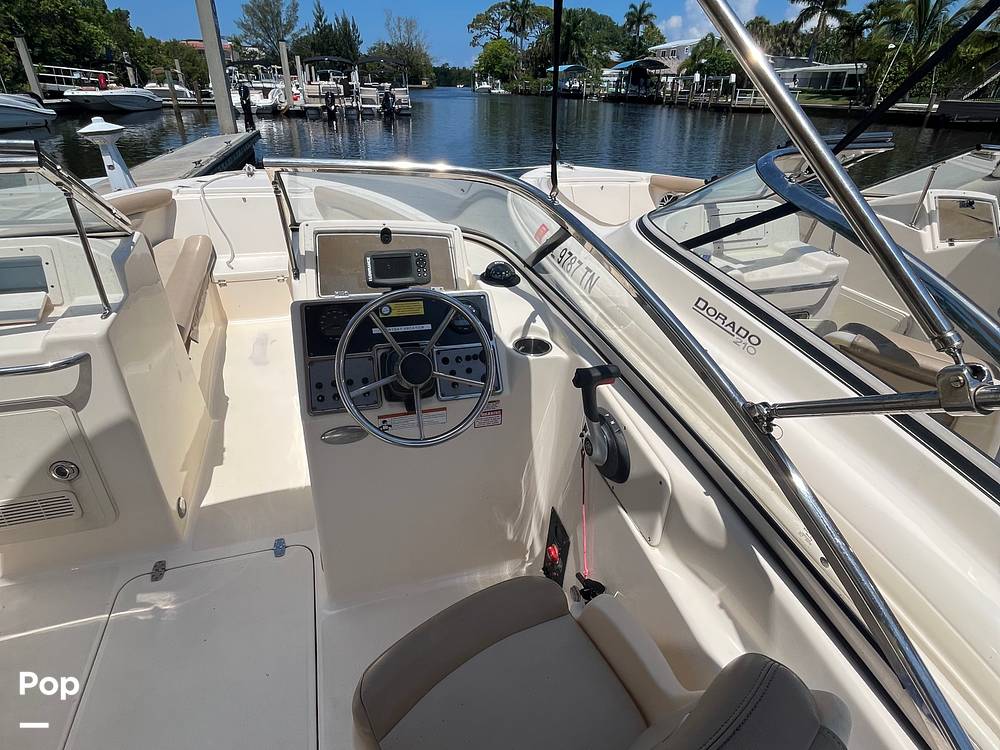 Slide: The Image of Scout 210 Dorado 2022 - 14271330