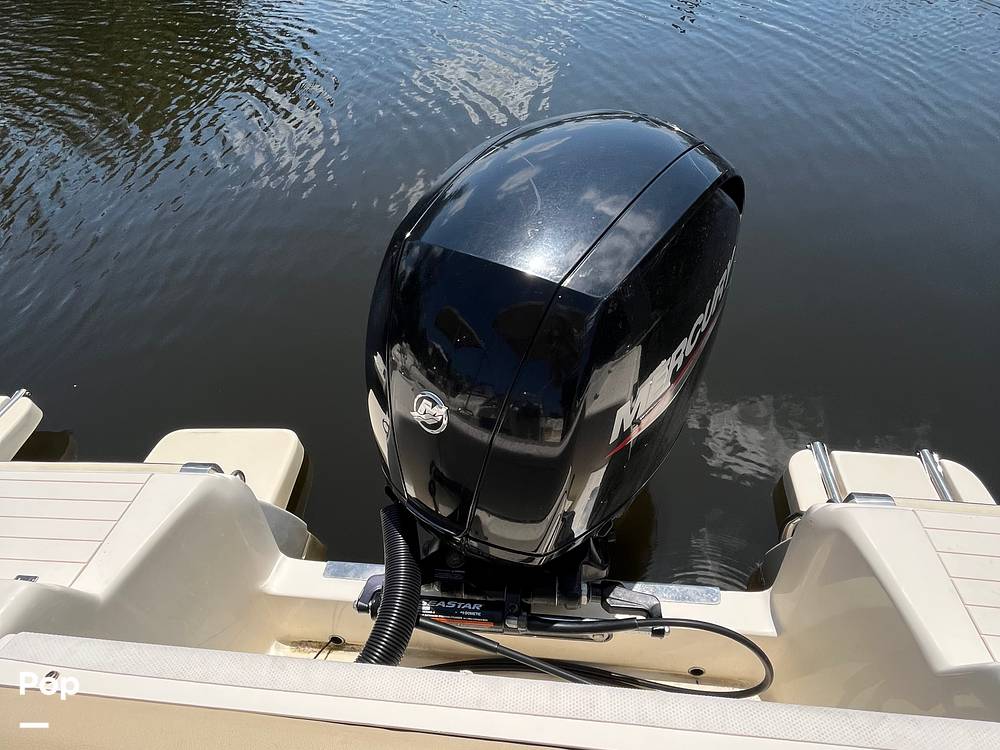 Slide: The Image of Scout 210 Dorado 2022 - 14271216
