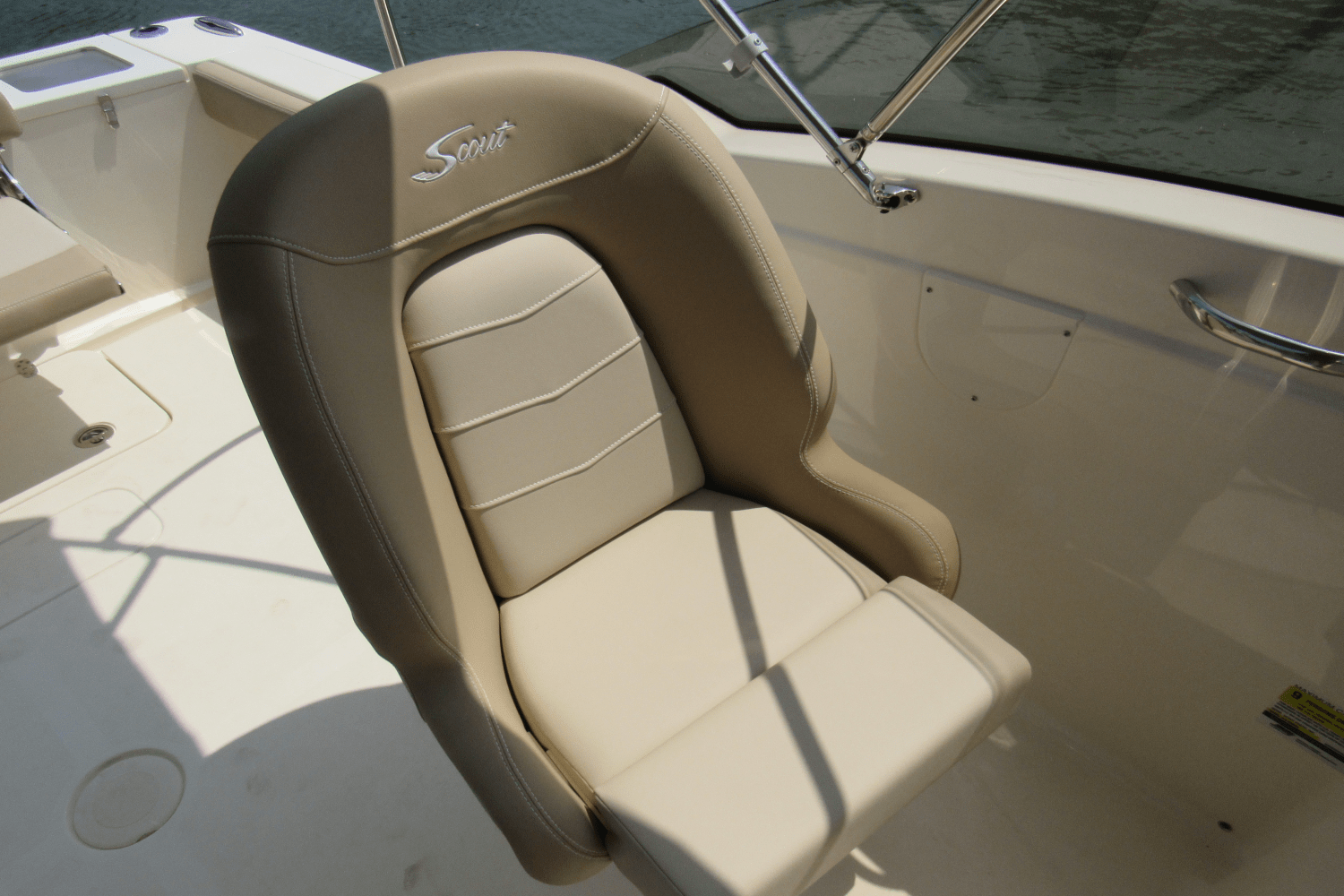 Slide: The Image of Scout 215 Dorado 2024 - 17