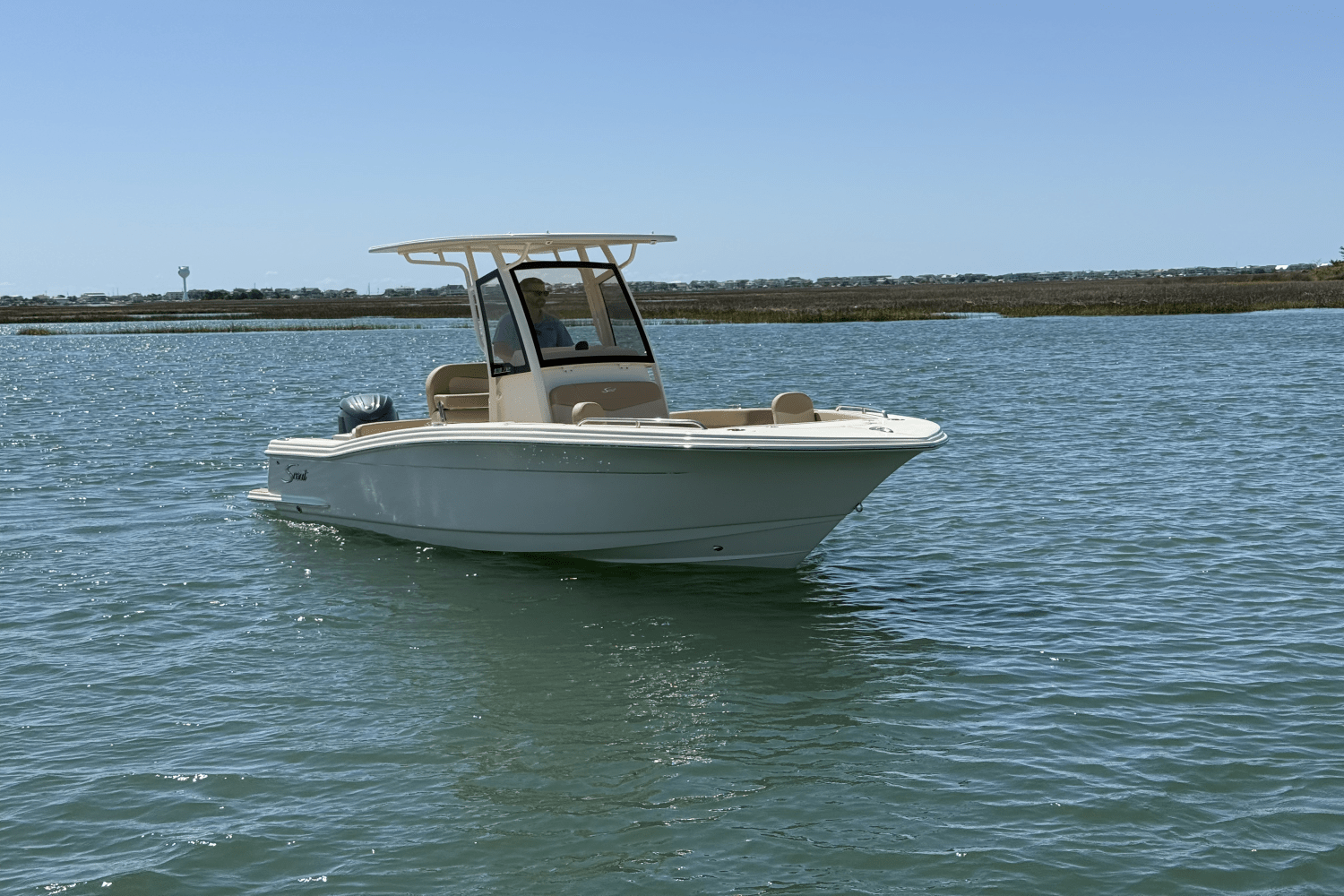 Slide: The Image of Scout 215 XSF 2025 - 2