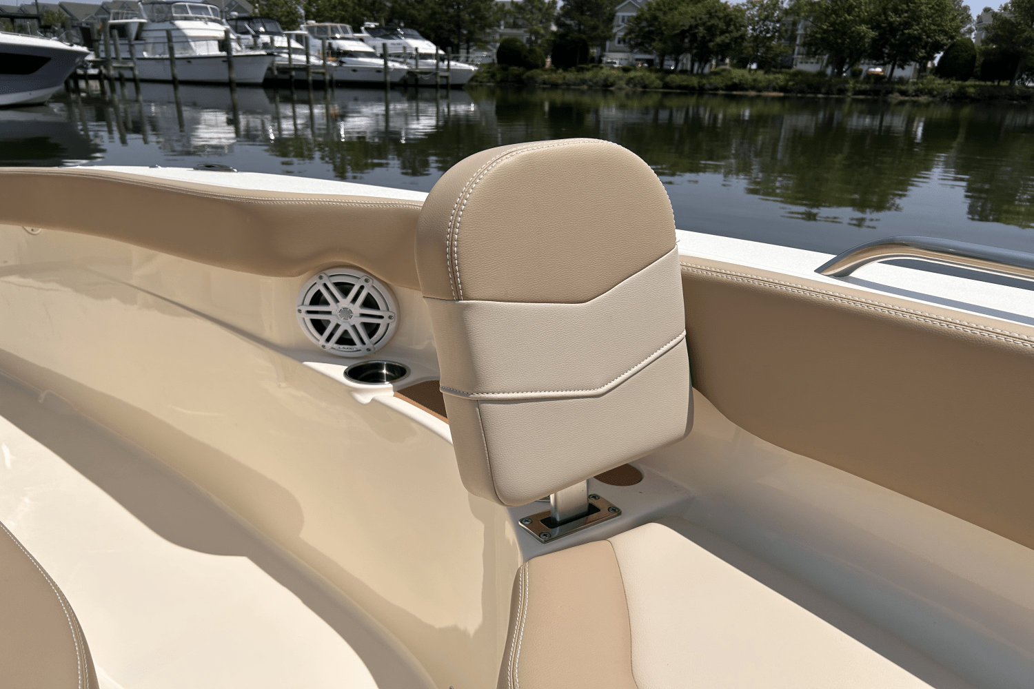 Slide: The Image of Scout 215 XSF 2025 - 25