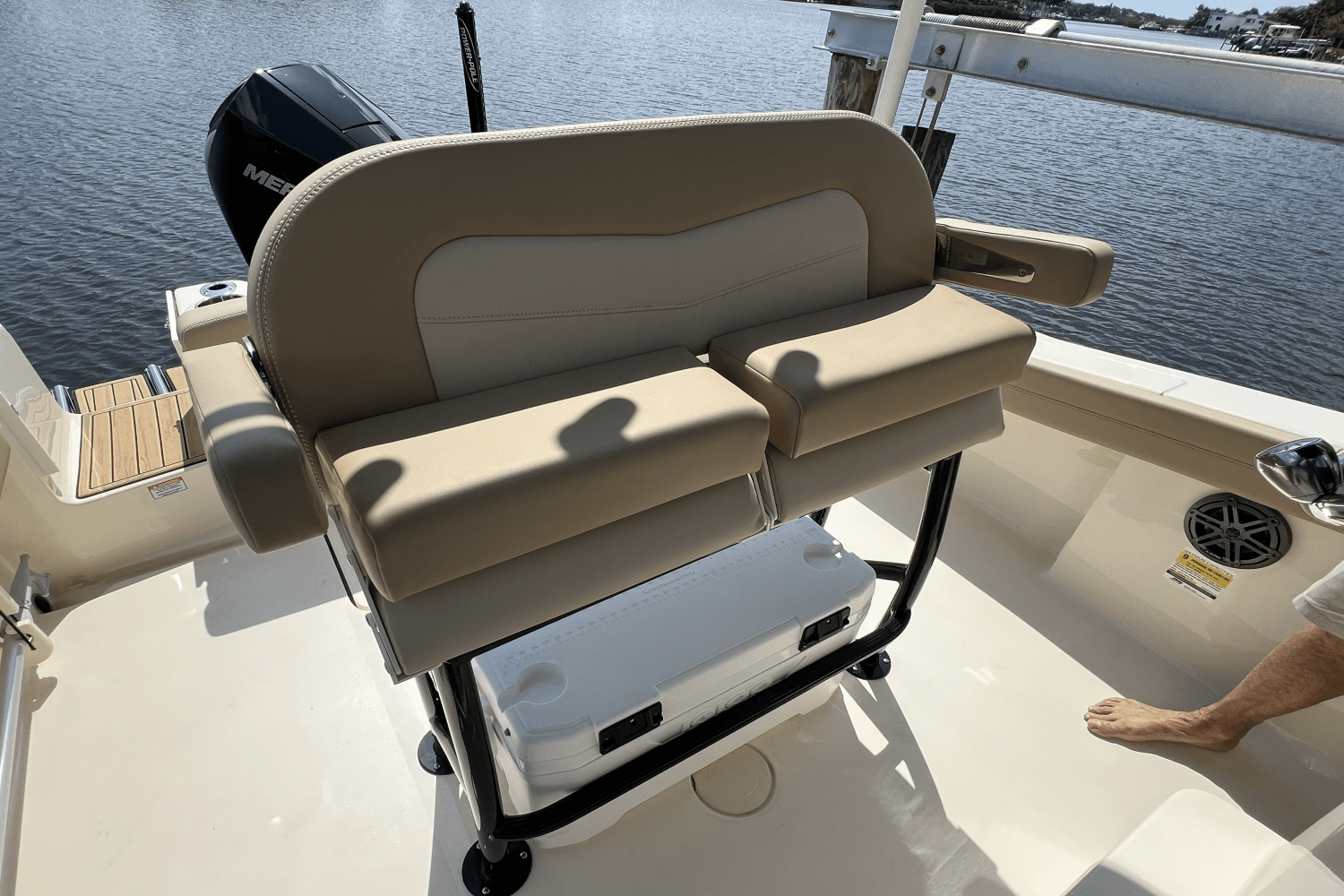 Slide: The Image of Scout 215 XSF 2025 - 41