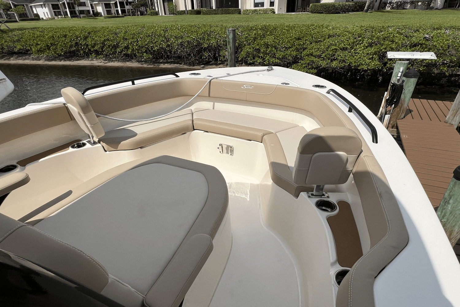 Slide: The Image of Scout 215 XSF 2025 - 9