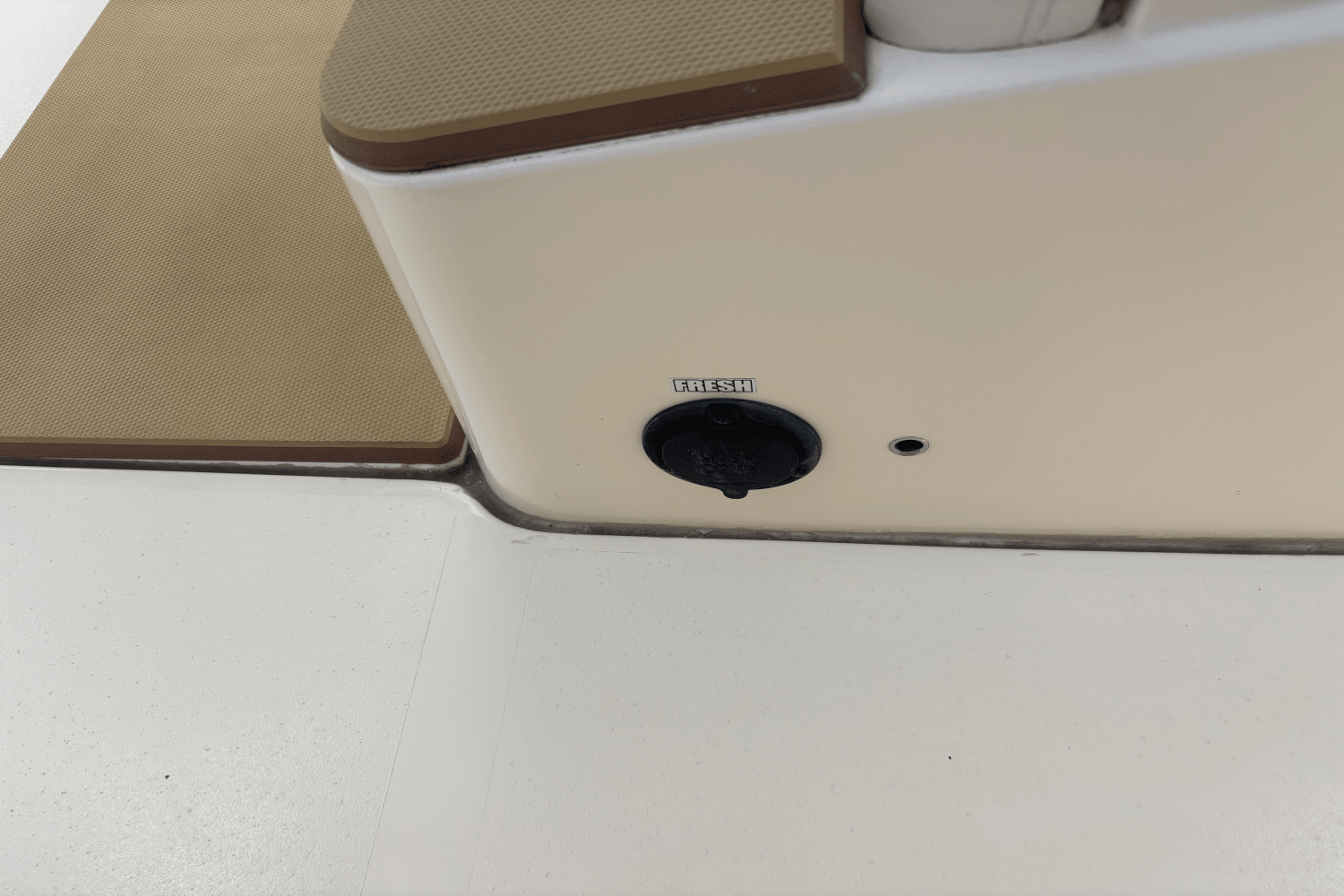 Slide: The Image of Scout 235 XSF 2019 - 15