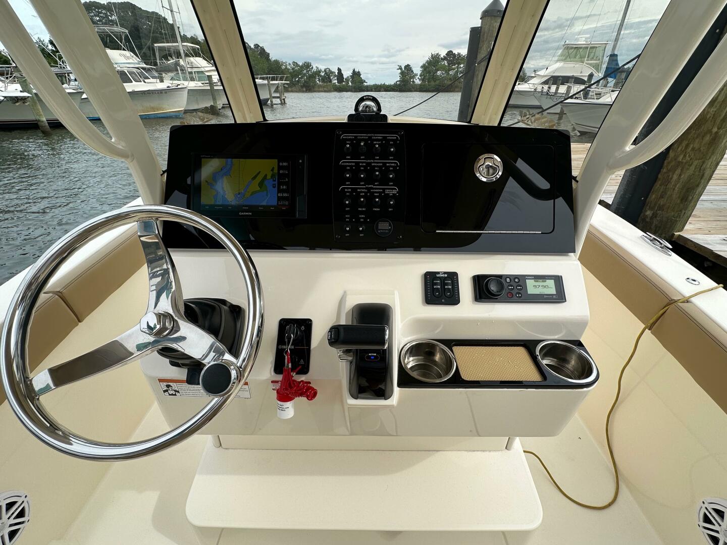 Slide: The Image of Scout 235 XSF 2019 - 5301874