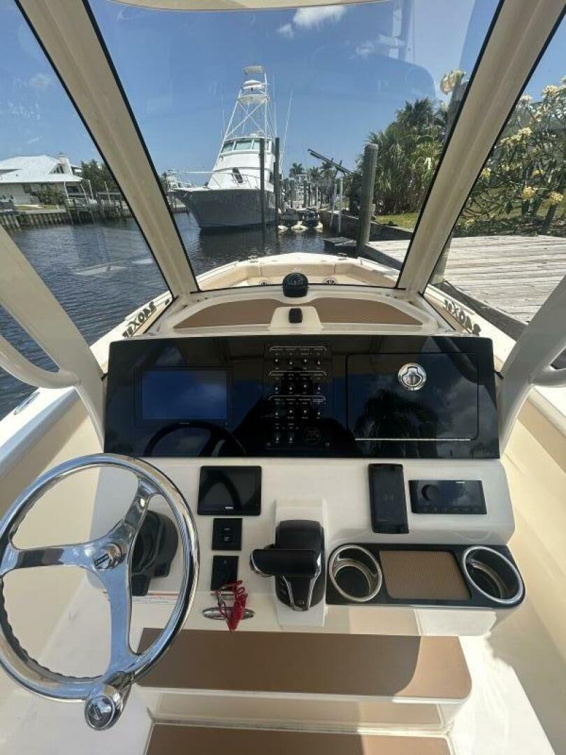 Slide: The Image of Scout 240XSF 2023 - 5248185